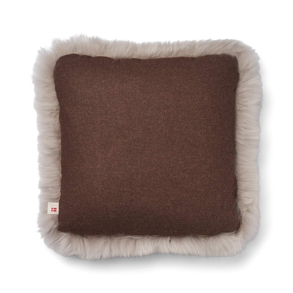 Classic Collection | Ullpute | Langhåret | 52x52 cm | 34x52 cm Brun / Dove