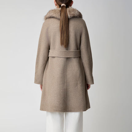 Lucia Jakke Beige