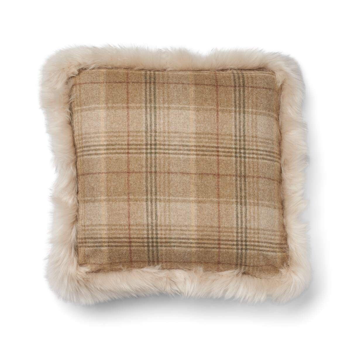 Checked Collection | Ullpute | Langhåret | Dobbeltsidig | 52x52 cm | 34x52 cm Sand-Beige / Beige
