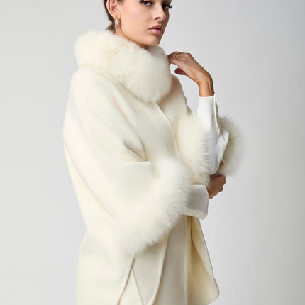 Lorraine Poncho Beige