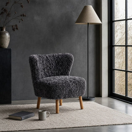 Emil Lounge Chair | Korthåret Koksgrå