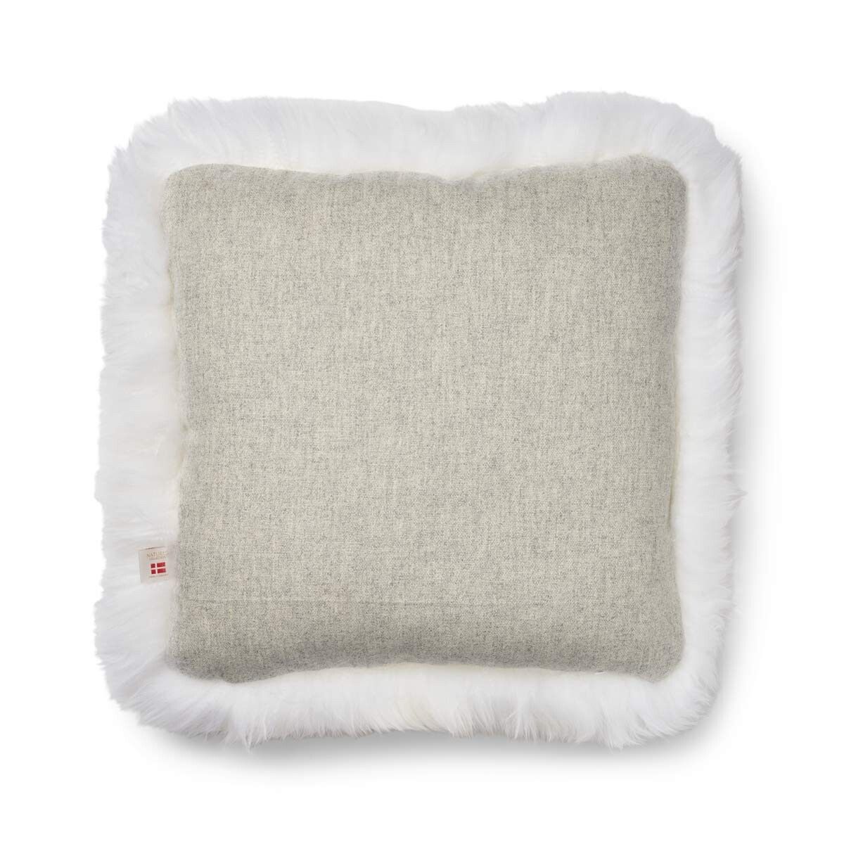 Classic Collection | Ullpute | Langhåret | 52x52 cm | 34x52 cm