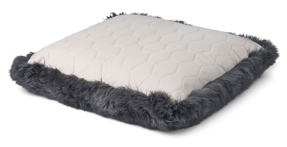Maxi Float pute | Langhåret | New Zealand | 90x90 cm Mørk grå