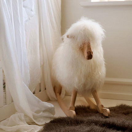 Gyngesau | Langhåret | L85xB25xH60 cm Natursvart