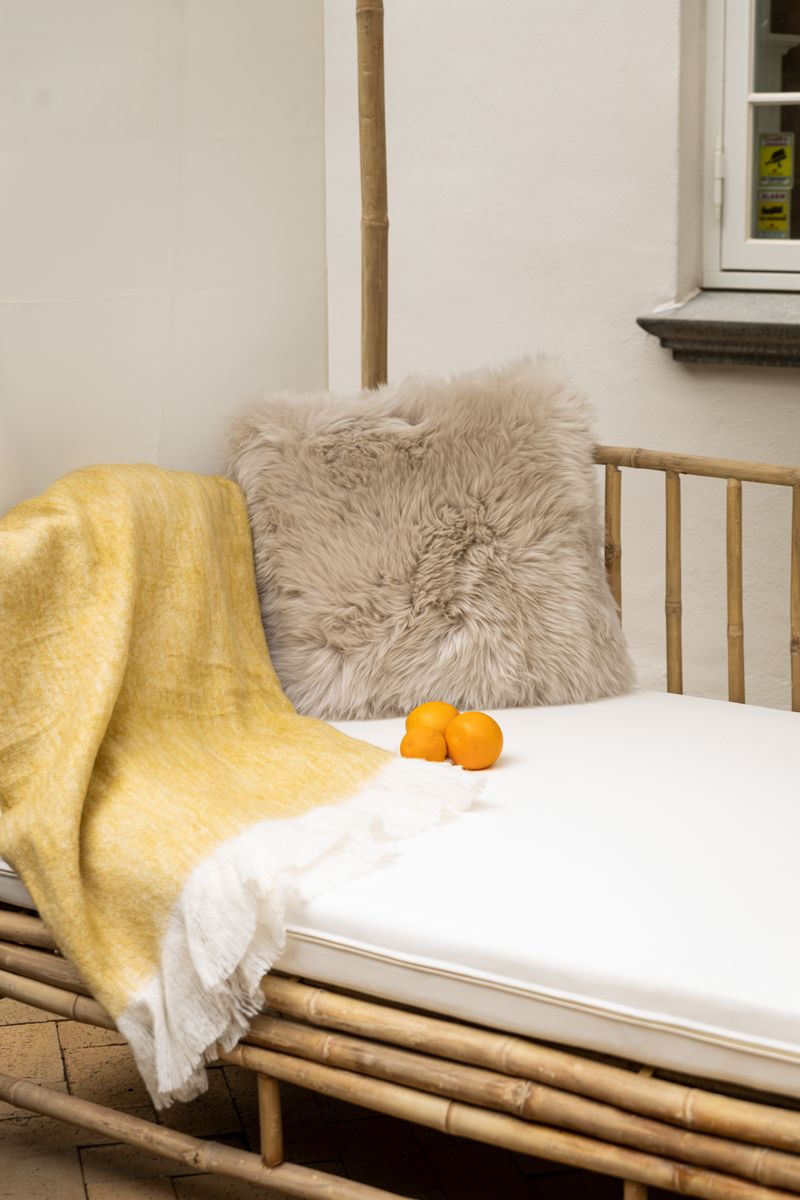 Ullpledd | Mohair mix | 130x170 cm Sennep