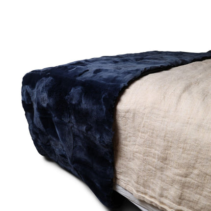 Premium Sengeteppe | Rex Rabbit | 238 x 55 cm Midnatt Blå