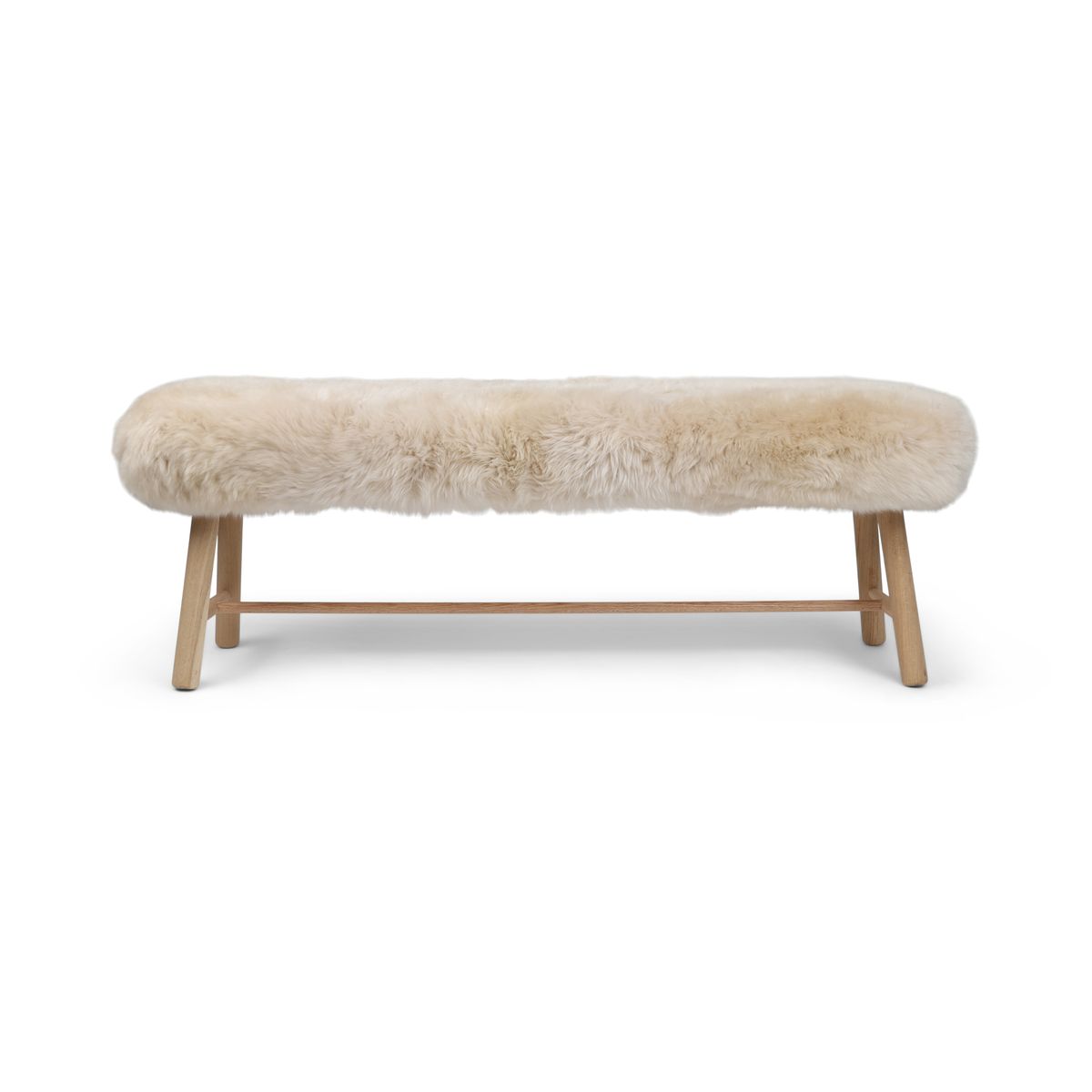 Theo Benk med saueskinn | Eik | Langhåret Beige