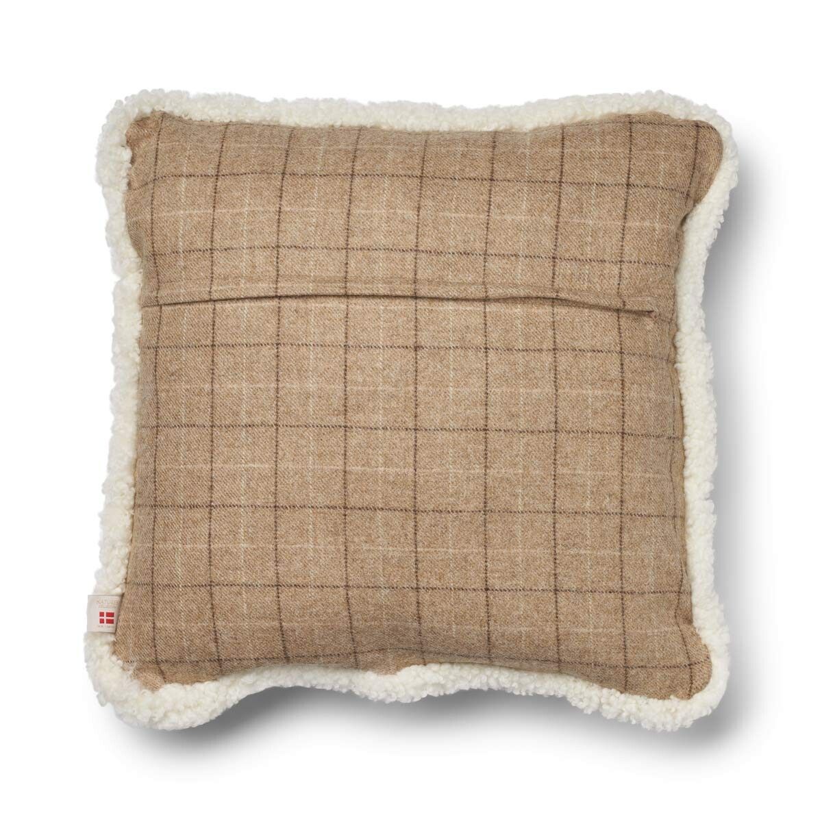 Checked Collection | Ullpute | Korthåret | Dobbeltsidig | 52x52 cm | 34x52 cm Rutete / Beige / Hvit