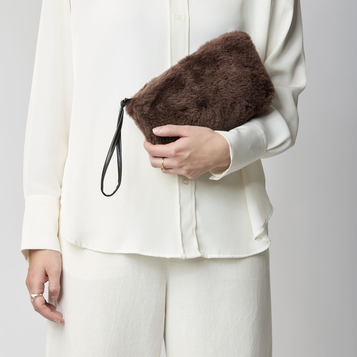 Nelly clutch Beige