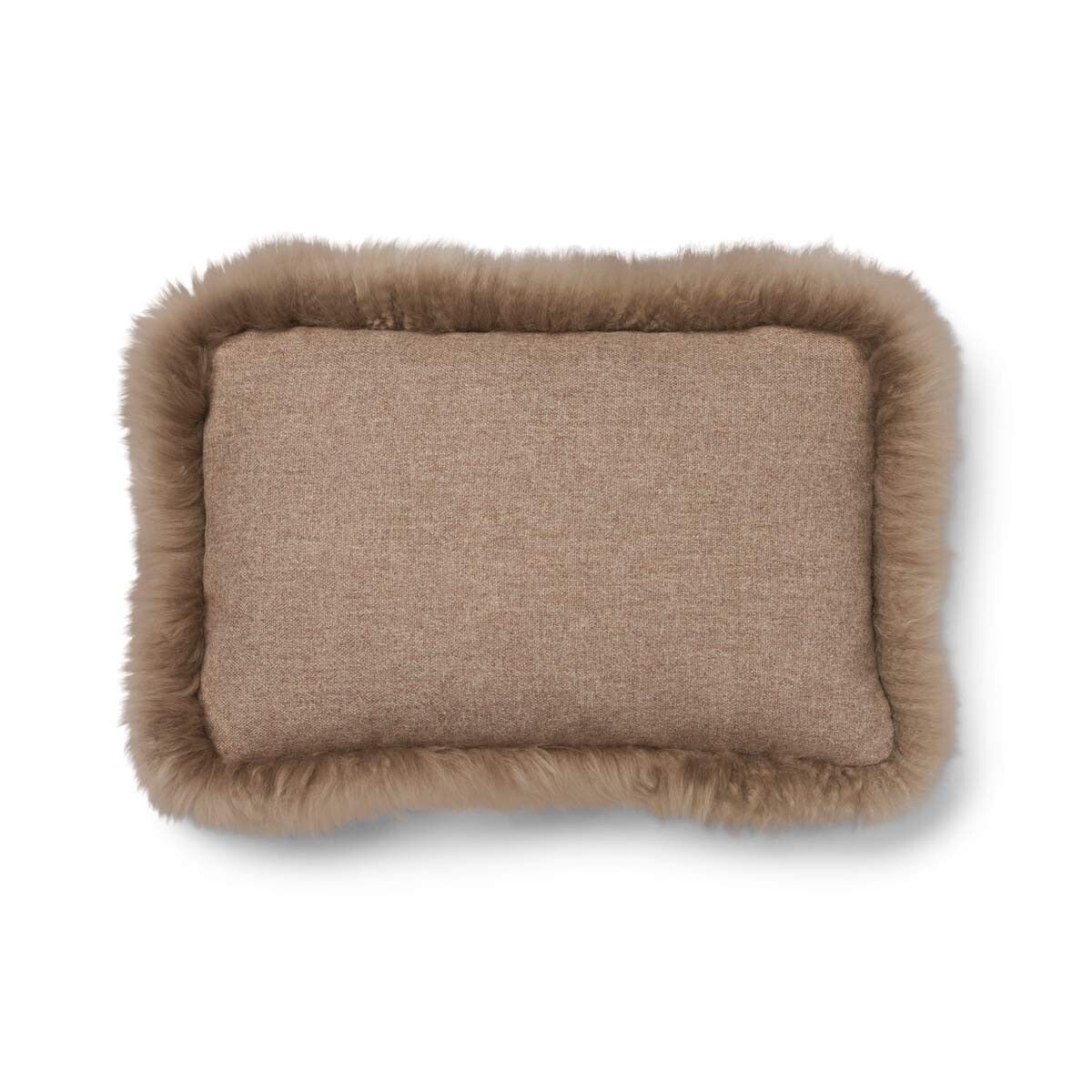 Classic Collection | Ullpute | Langhåret | Dobbeltsidig | 52x52 cm | 34x52 cm  Beige / Lysebrun