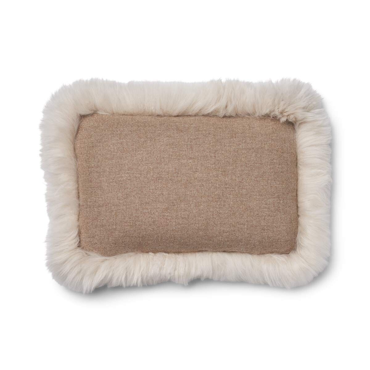 Classic Collection | Ullpute | Langhåret | Dobbeltsidig | 52x52 cm | 34x52 cm Beige / Beige