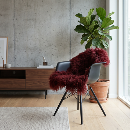 Saueskinn | Krøllet | Tibet | 85x50 cm Bordeaux