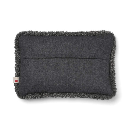 Classic Collection | Ullpute | Korthåret | Dobbeltsidig | 52x52 cm | 34x52 cm Mørkegrå / Grå
