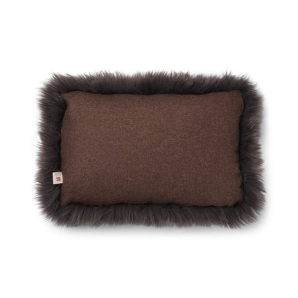 Classic Collection | Ullpute | Langhåret | 52x52 cm | 34x52 cm Brun / Valnøttbrun