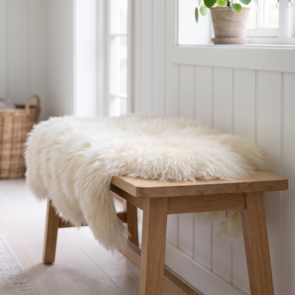 Saueskinn | Langhåret | Island | 90x60 cm Beige / Hvit