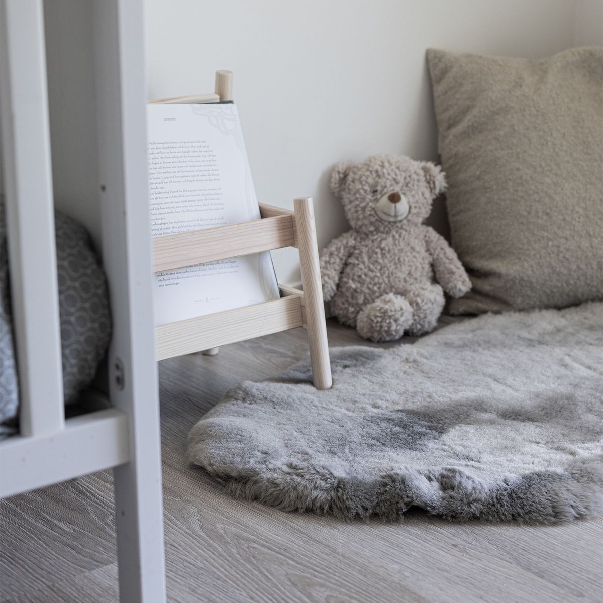 Baby saueskinn | kort ull | New Zealand | 95 cm Lys Grå