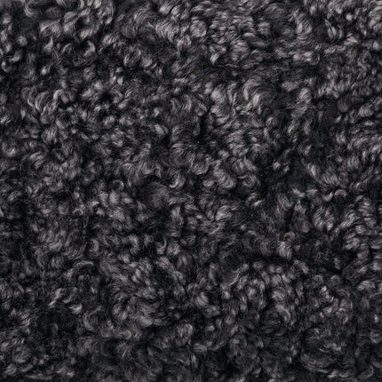 River Saueskinnsteppe | Kort ull 210x150 cm Koksgrå