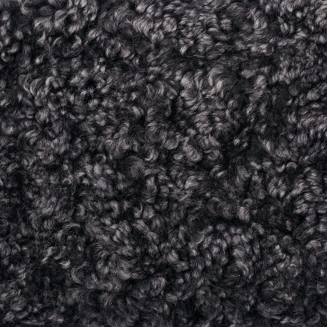 River Saueskinnsteppe | Kort ull 210x150 cm Koksgrå
