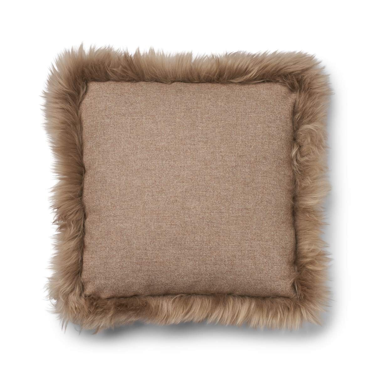 Classic Collection | Ullpute | Langhåret | Dobbeltsidig | 52x52 cm | 34x52 cm  Beige / Lysebrun
