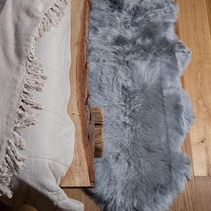 Dobbelt saueskinn | Langhåret | New Zealand | 160x60 cm Lys Grå