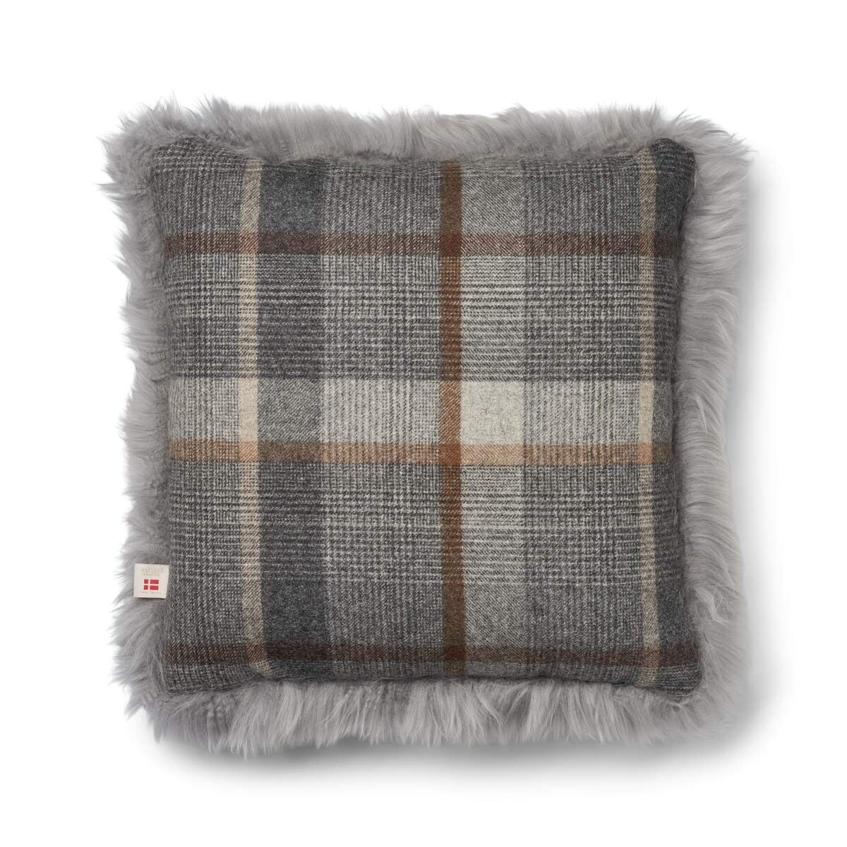 Checked Collection | Ullpute | Langhåret | 52x52 cm | 34x52 cm Rutet – Grå/Lys grå