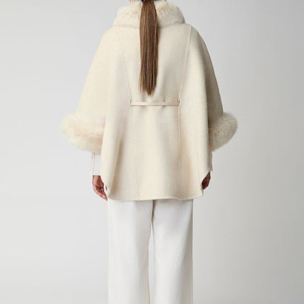 Lorraine Poncho Beige