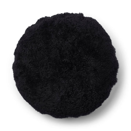 Saueskinnpute | Korthåret | New Zealand | Dobbeltsidig | Ø40 cm Svart