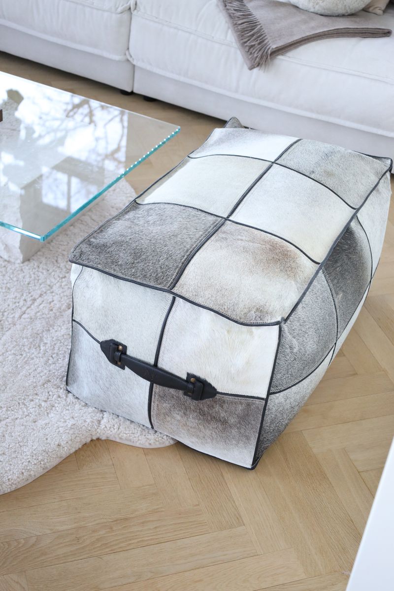 Puff m/håndtak | Kalveskinn | 45x82x38 cm Grå