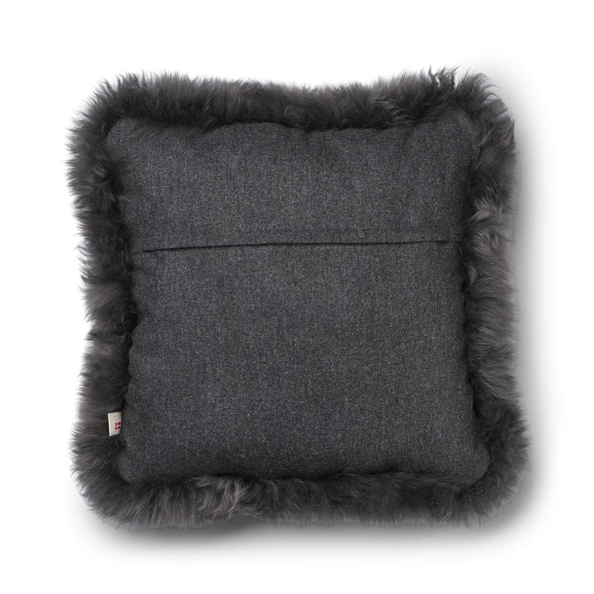 Classic Collection | Ullpute | Langhåret | Dobbeltsidig | 52x52 cm | 34x52 cm Mørkegrå / Stålgrå