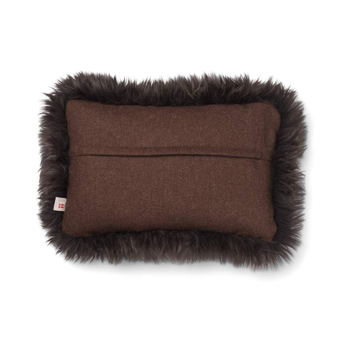 Classic Collection | Ullpute | Langhåret | Dobbeltsidig | 52x52 cm | 34x52 cm Brun / Valnøttbrun